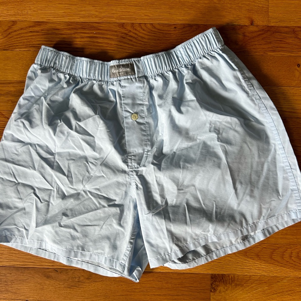 Good fellow boxers never worn - medium